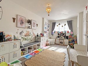 Photo 16- click for photo gallery